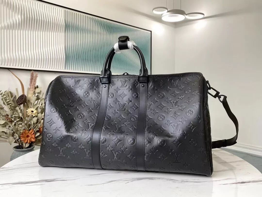 LOUIS VUITTON 50 X 29 X 23 CM HAND BAGS