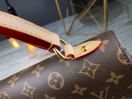 LOUIS VUITTON 28×20×10CM CLUNY BB BAG