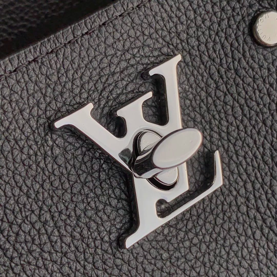 LOUIS VUITTON 13.5 X 16.0 X 10.0CM NANO LOCKME BUCKET BAG