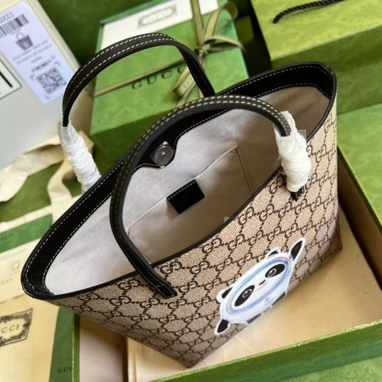 LOUIS VUITTON 21*20*10CM SNOWY CARTOON DESIGN SHOPPING BAG