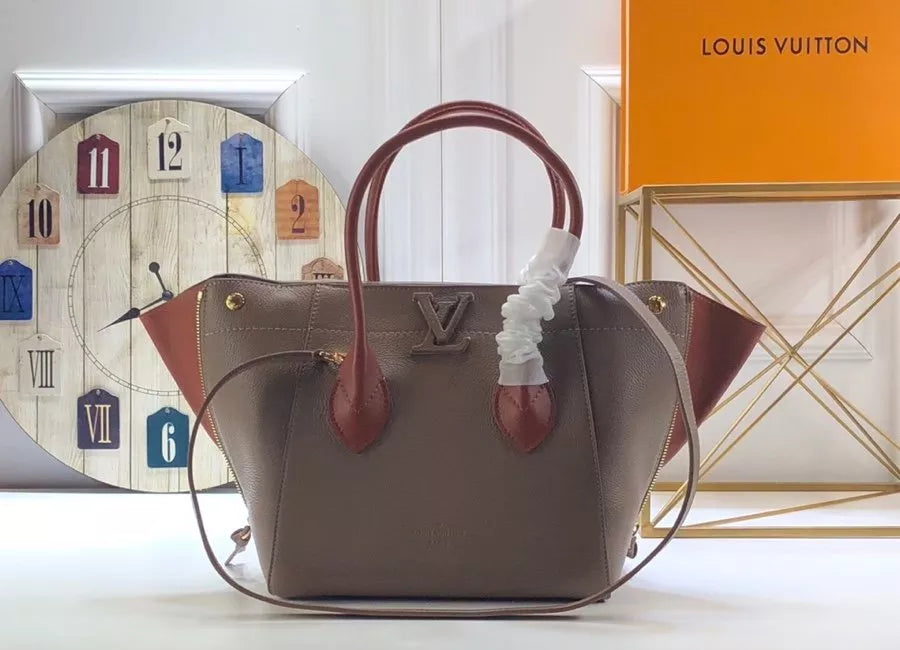 LOUIS VUITTON FAVORITE 35X24X16CM FREEDOM TOTE