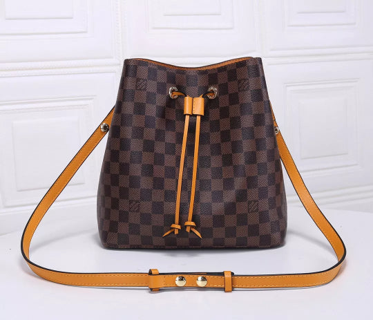 LOUIS VUITTON 26×22×27CM NEONOE BUCKET