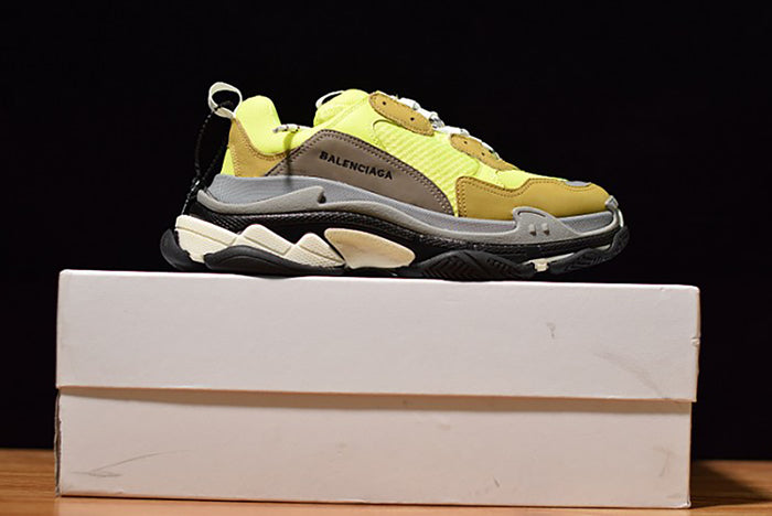 BALENCIAGA TRIPLE S