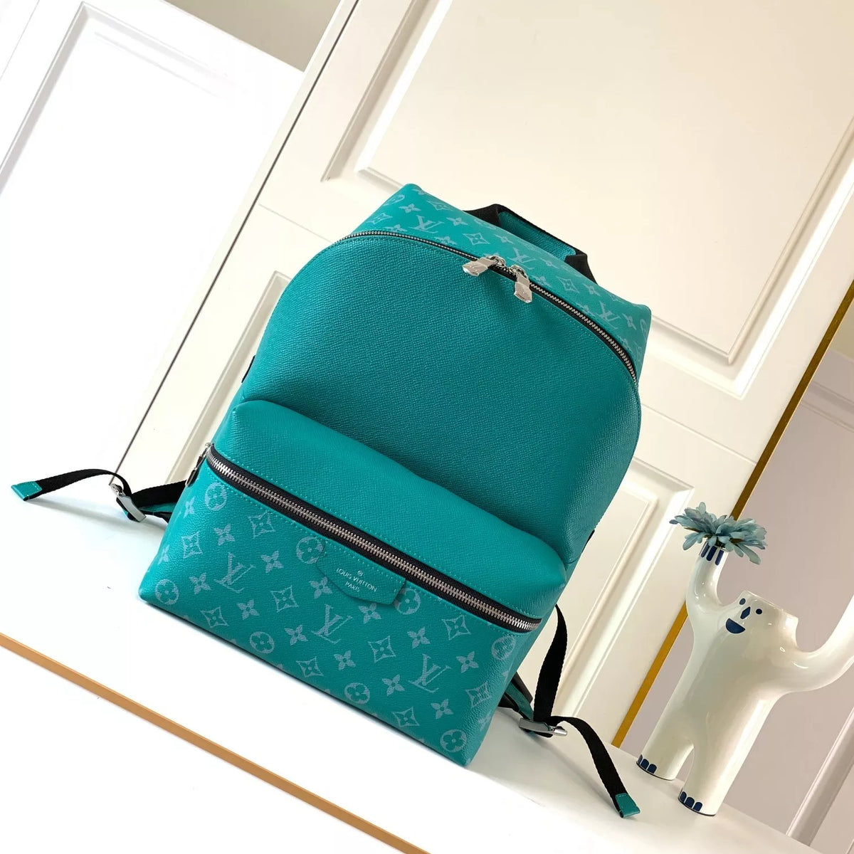 LOUIS VUITTON DISCOVERY 40X30X20CM 6 COLORS