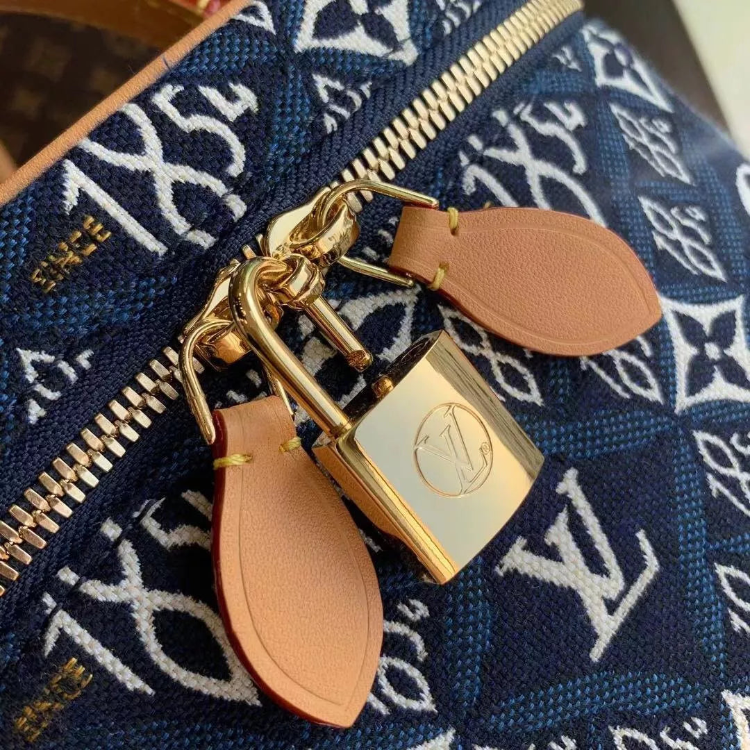 LOUIS VUITTON 19*13*11CM VANITY SMALL HANDBAG