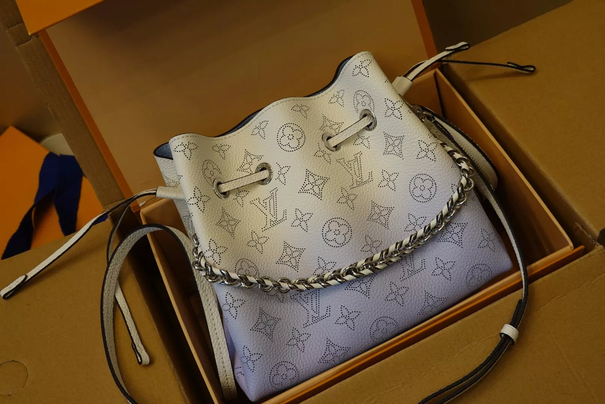 LOUIS VUITTON BELLA MURIA BAG