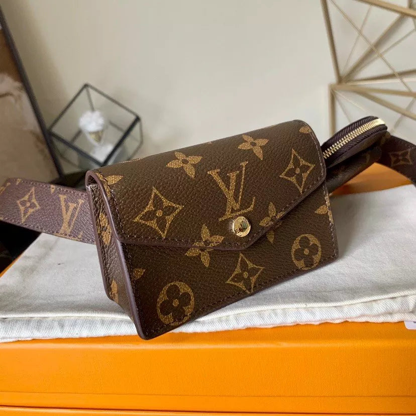LOUIS VUITTON BELT BAG