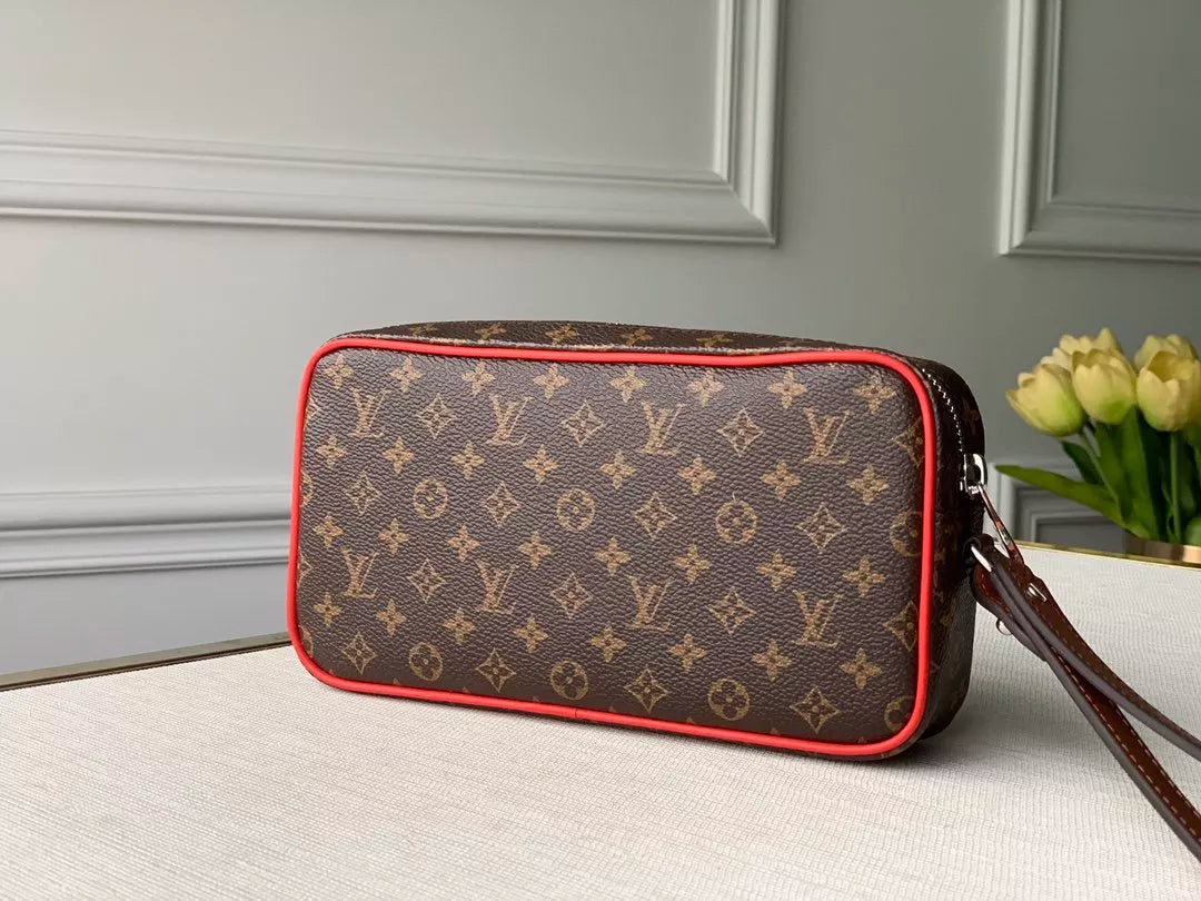 LOUIS VUITTON 422X14X5.5CM BAG