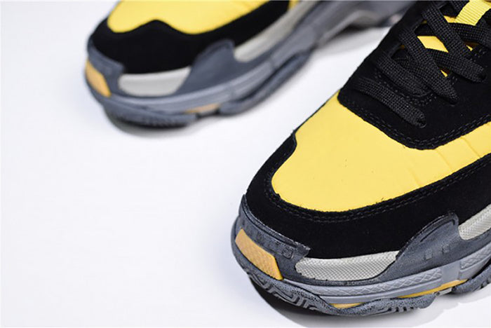 BALENCIAGA TRIPLE-S SNEAKER 2.0