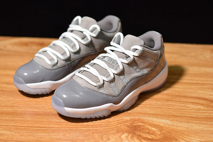 AIR JORDAN 11 LOW "COOL GREY"