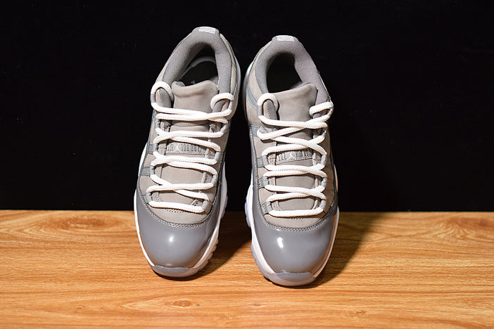 AIR JORDAN 11 LOW "COOL GREY"