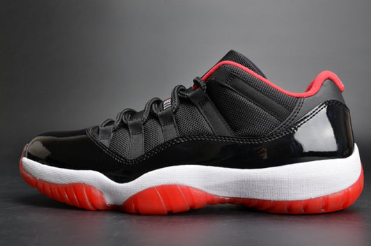 AIR JORDAN 11 RETRO LOW "BRED" (WMNS)