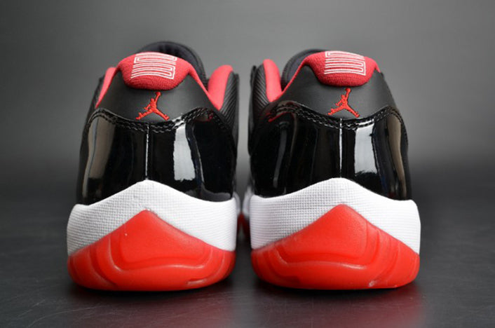AIR JORDAN 11 RETRO LOW "BRED" (WMNS)