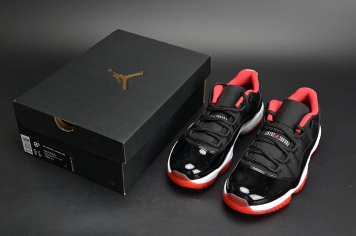 AIR JORDAN 11 RETRO LOW "BRED" (WMNS)