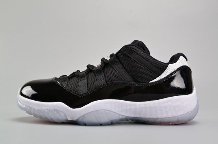 AIR JORDAN 11 RETRO LOW "INFRARED"