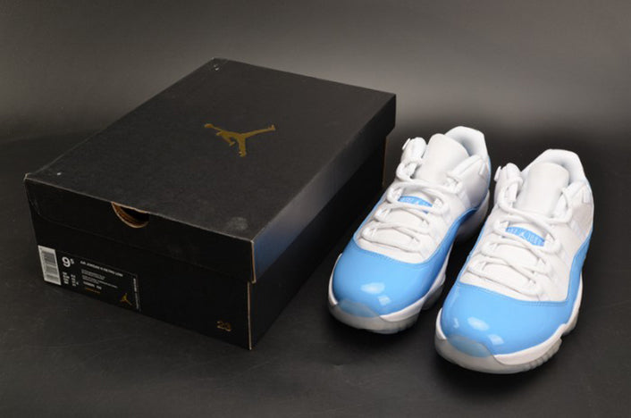 AIR JORDAN 11 RETRO LOW "UNC"