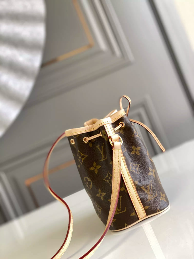 LOUIS VUITTON 15X13X9CM MINI NANO NOÉ