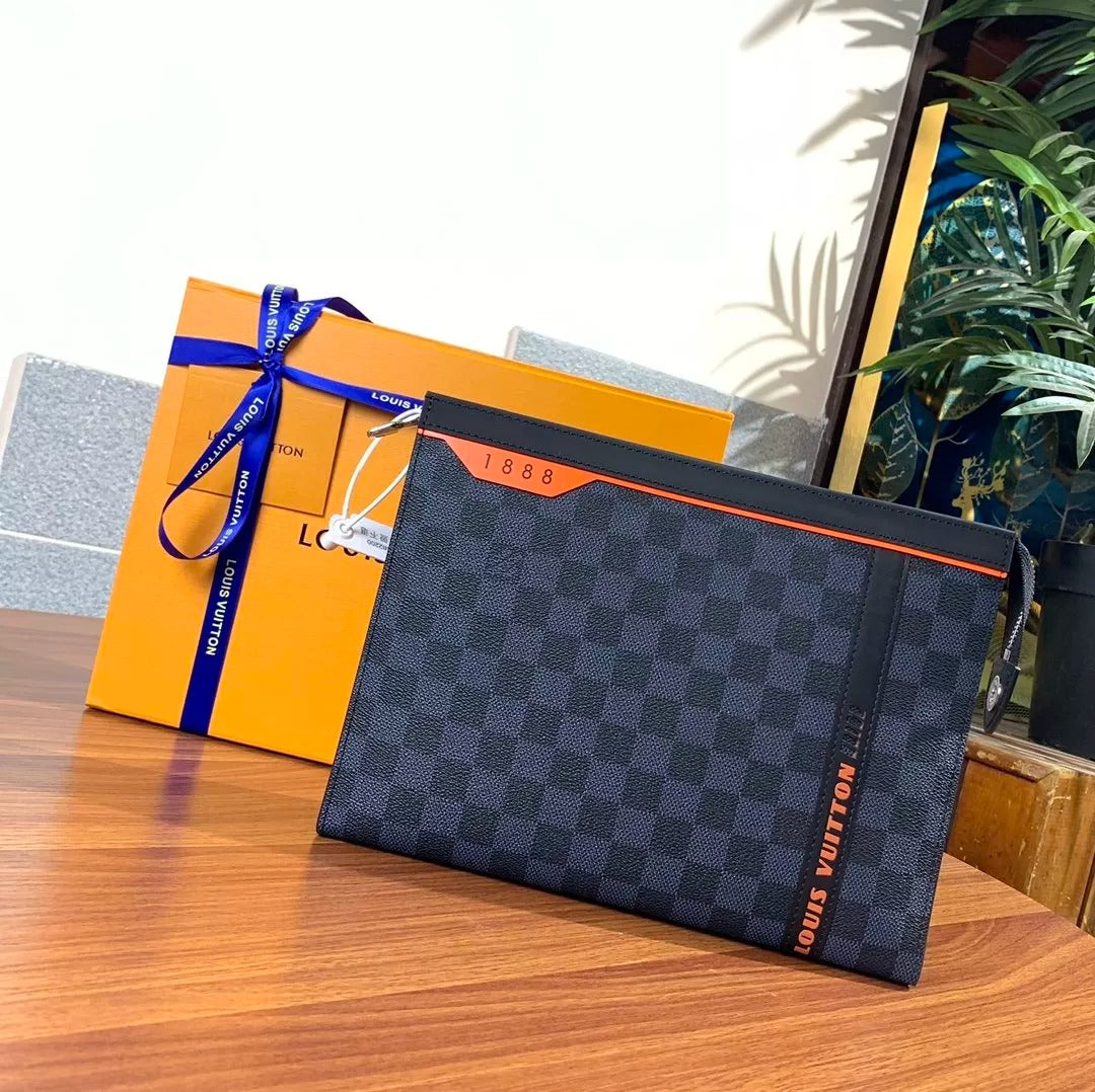 LOUIS VUITTON 26X20X5CM BLACK AND GREY POCHETTE MONOGRAM CANVAS