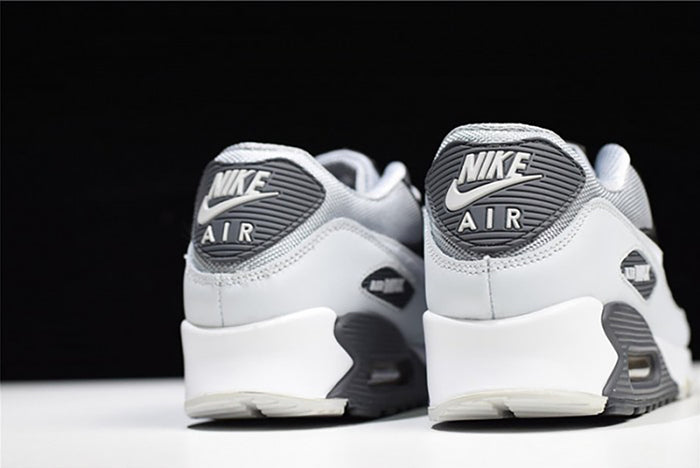 NIKE AIR MAX 90 ESSENTIAL "WOLF GREY BLACK"