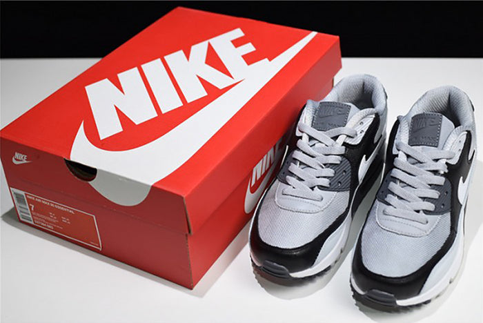 NIKE AIR MAX 90 ESSENTIAL "WOLF GREY BLACK"