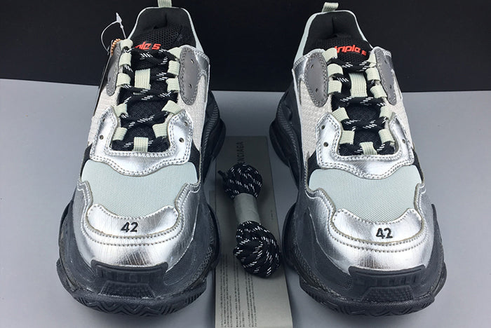 BALENCIAGA TRIPLE S TRAINER - BALENCIAGA -GREY