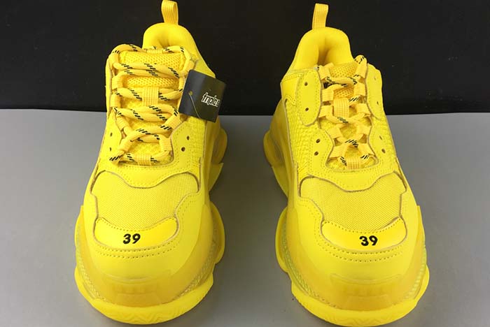 BALENCIAGA TRIPLE TRAINER "YELLOW"
