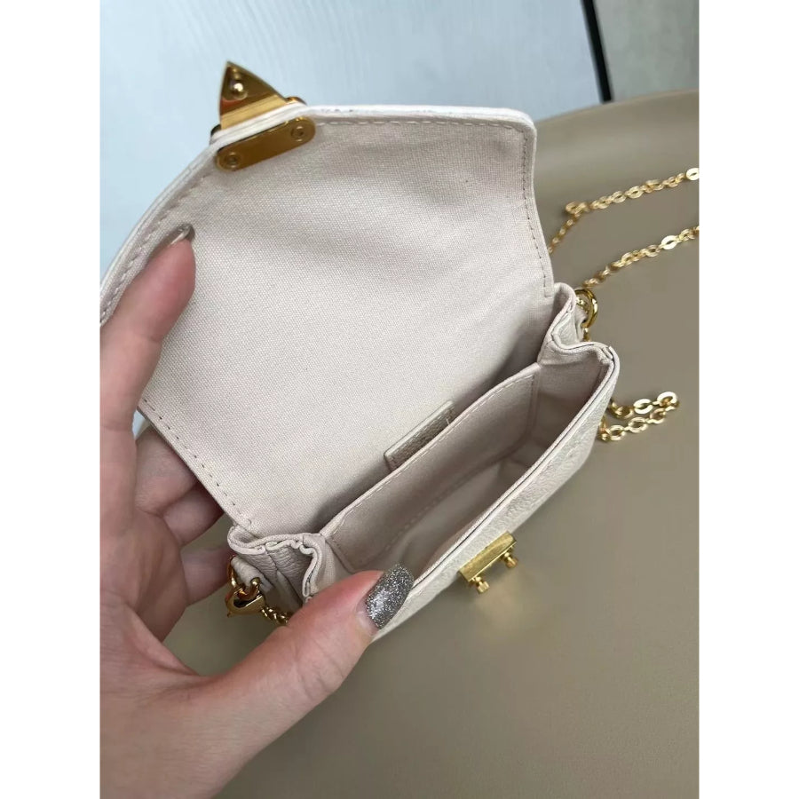 LOUIS VUITTON 14*11*3.5CM MICRO METIS CHAIN BAG, LEATHER