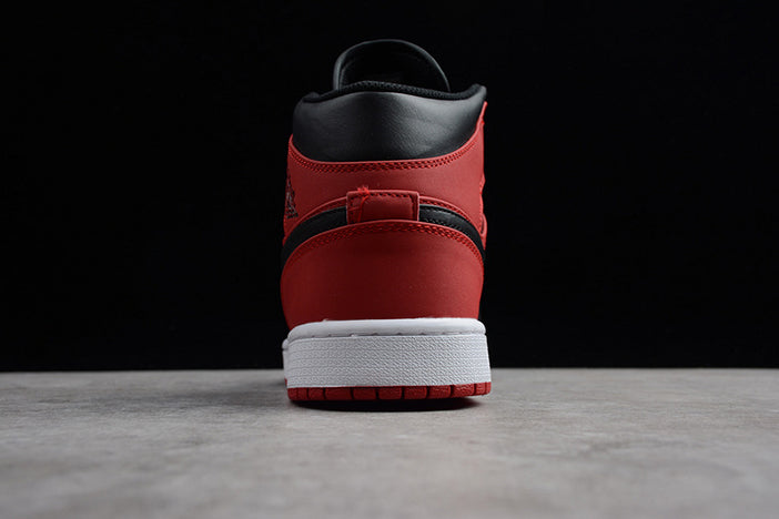 AIR JORDAN 1 MID GYM "RED BLACK"