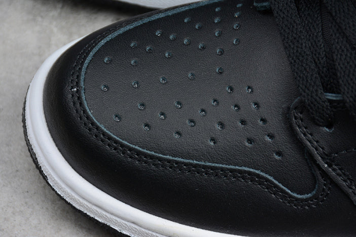 AIR JORDAN 1 RETRO HIGH OG “YING YANG PACK” BLACK/ WHITE