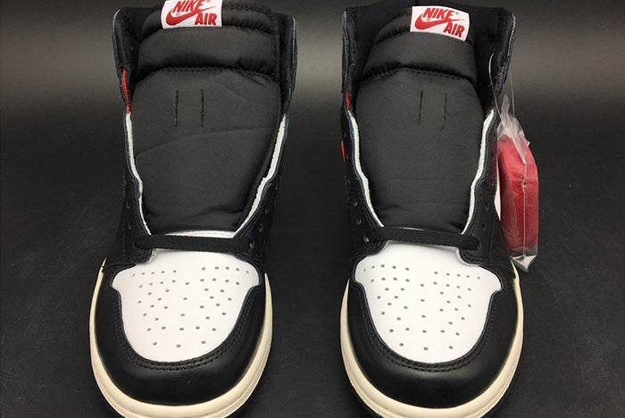 AIR JORDAN 1 "BLACK WHITE GYM RED"