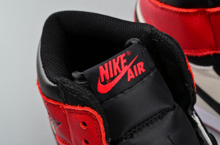 AIR JORDAN 1 RETRO HIGH OG GS "BRED TOE"