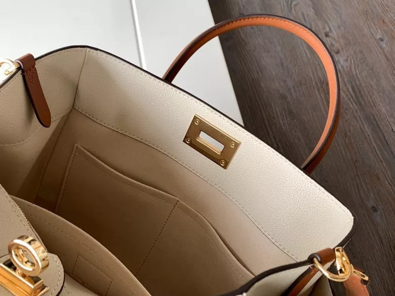 LOUIS VUITTON 30.5*24.5*14CM ON MY SIDE HANDBAG, CALF LEATHER + MONOGRAM CANVAS