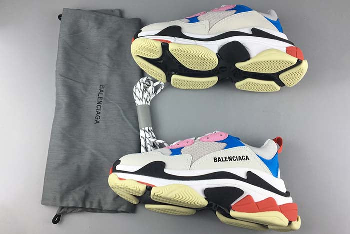 BALENCIAGA TRIPLE TRAINER