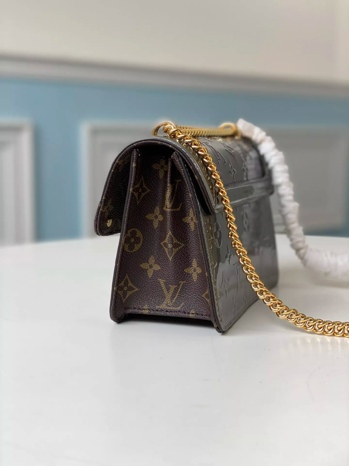 LOUIS VUITTON WYNWOOD CHAIN BAG，MONOGRAM VERNIS LEATHER + MONOGRAM CANVAS