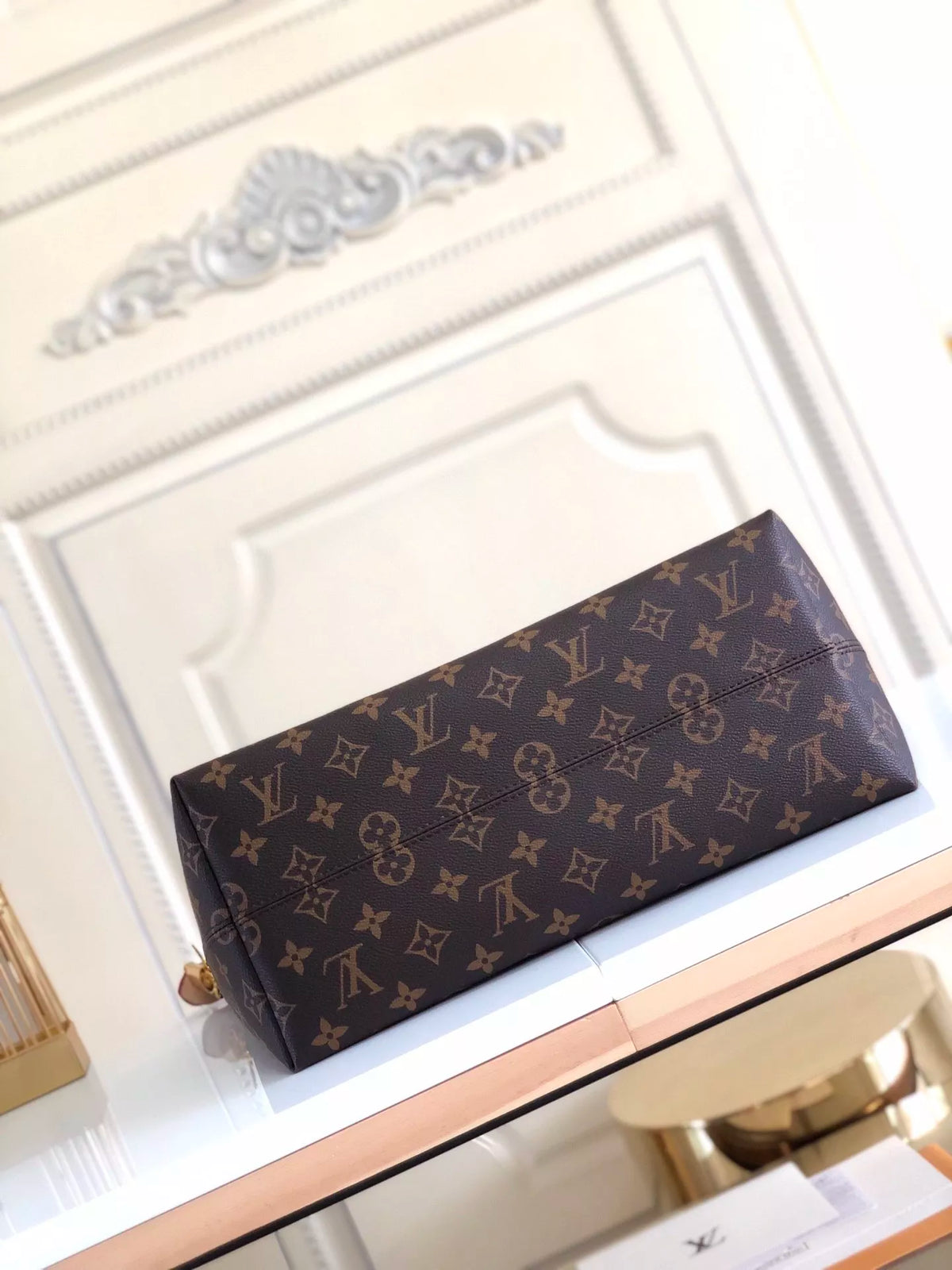 LOUIS VUITTON 42*27*17CM IENA MM HANDBAG