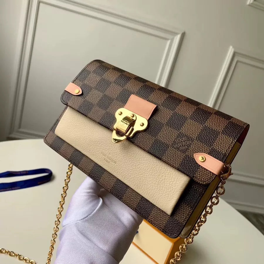 LOUIS VUITTON VAVIN CHAIN WALLET