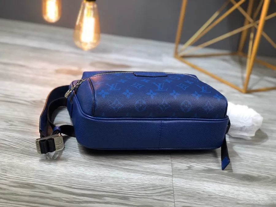 LOUIS VUITTON 29.5×20×10.5CM OUTDOOR