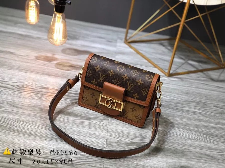 LOUIS VUITTON 19×12×5CM/20*15*9CM LV DAUPHINE WALLET ON CHAIN WOC