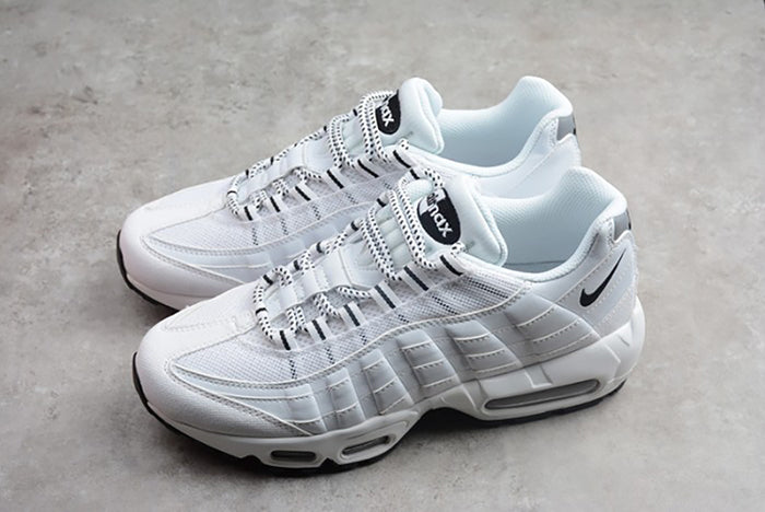 NIKE AIR MAX 95 "WHITE BLACK OREO"