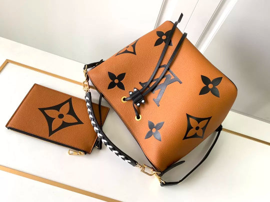 LOUIS VUITTON 26X26X17.5CM CRAFTY NÉONOÉ MM
