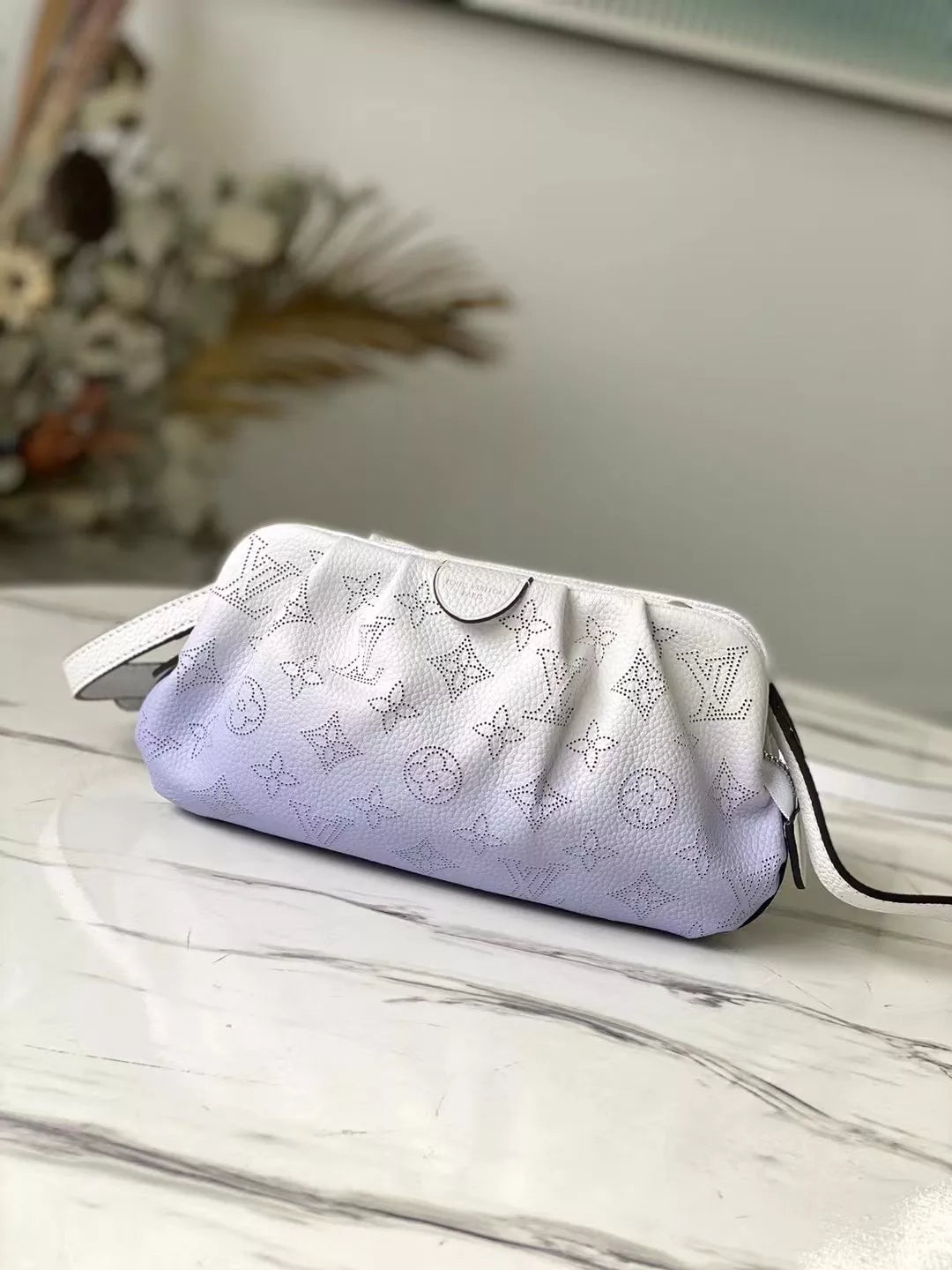 LOUIS VUITTON 23 X 12.5 X 5CM 2 COLORS SCALA MINI POUCH