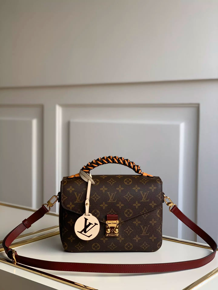 LOUIS VUITTON 25 X 19 X 9CM CRAFT POCHETTE METIS
