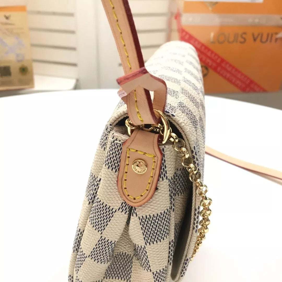 LOUIS VUITTON M40718 BAG