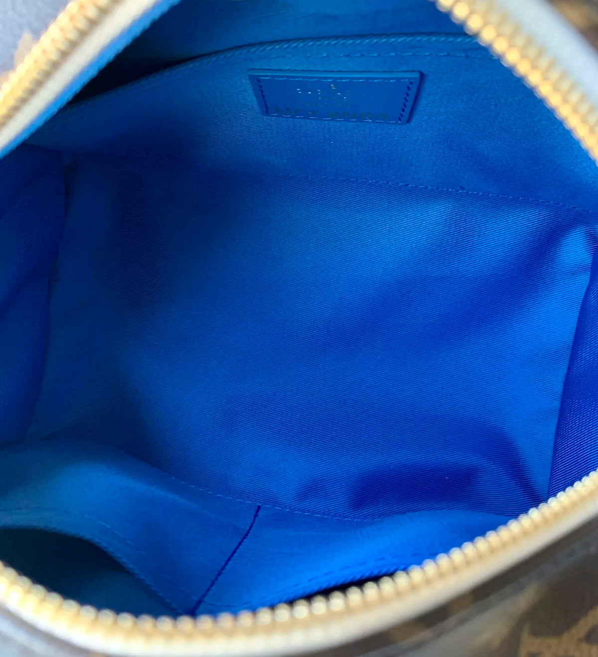 LOUIS VUITTON 2281 BAG