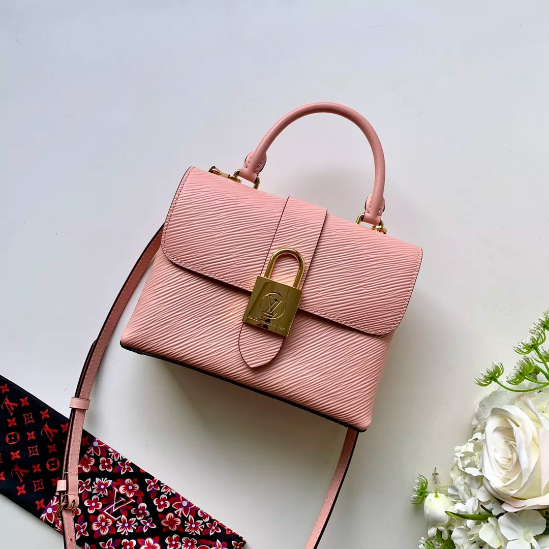 LOUIS VUITTON 21X17X8CM LOCKY BB BAG