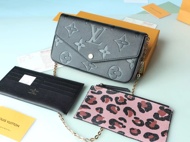 LOUIS VUITTON  21.0 X 12.0 X 3.0CM WILD AT HEART POCHETTE FÉLICIE MONOGRAM EMPREINTE