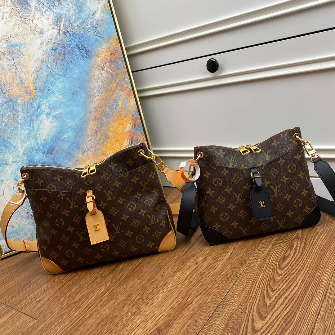 LOUIS VUITTON ODEON MM BAG