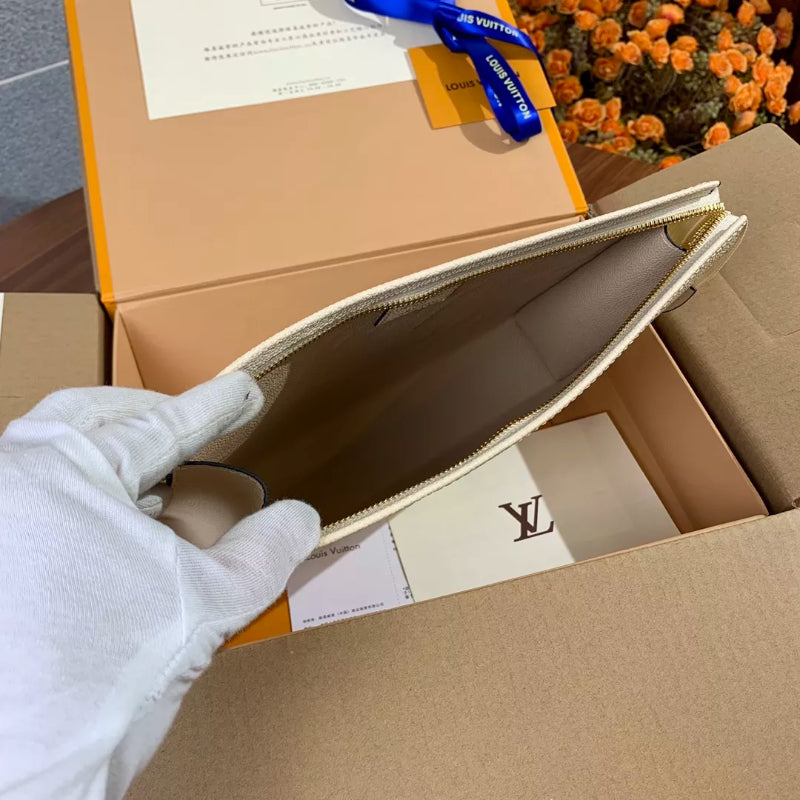 LOUIS VUITTON 25 X 20 X 5.5CM BY THE POOL CRAFTY 26 MONOGRAM
