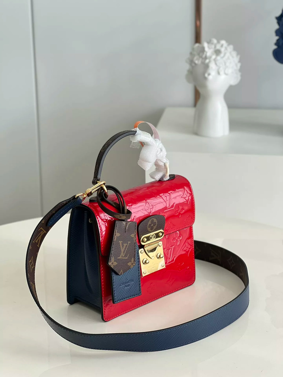 LOUIS VUITTON 17*16*8.5 CM SPRING STREET BAG