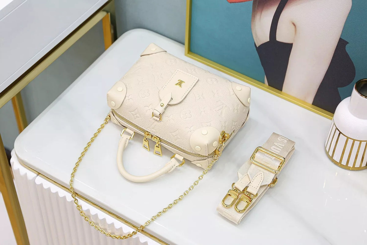 LOUIS VUITTON 2304 BAG